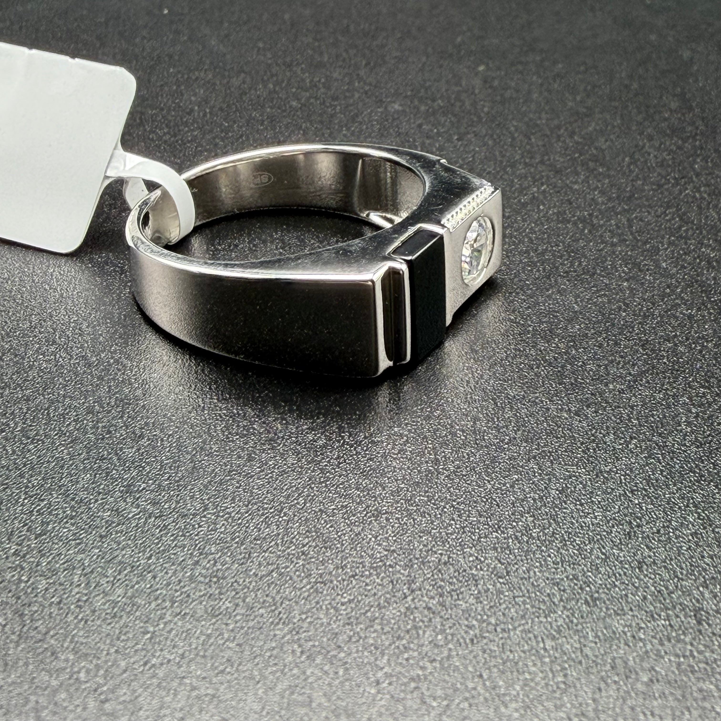 BLACK ONYX RING - STERLING SILVER