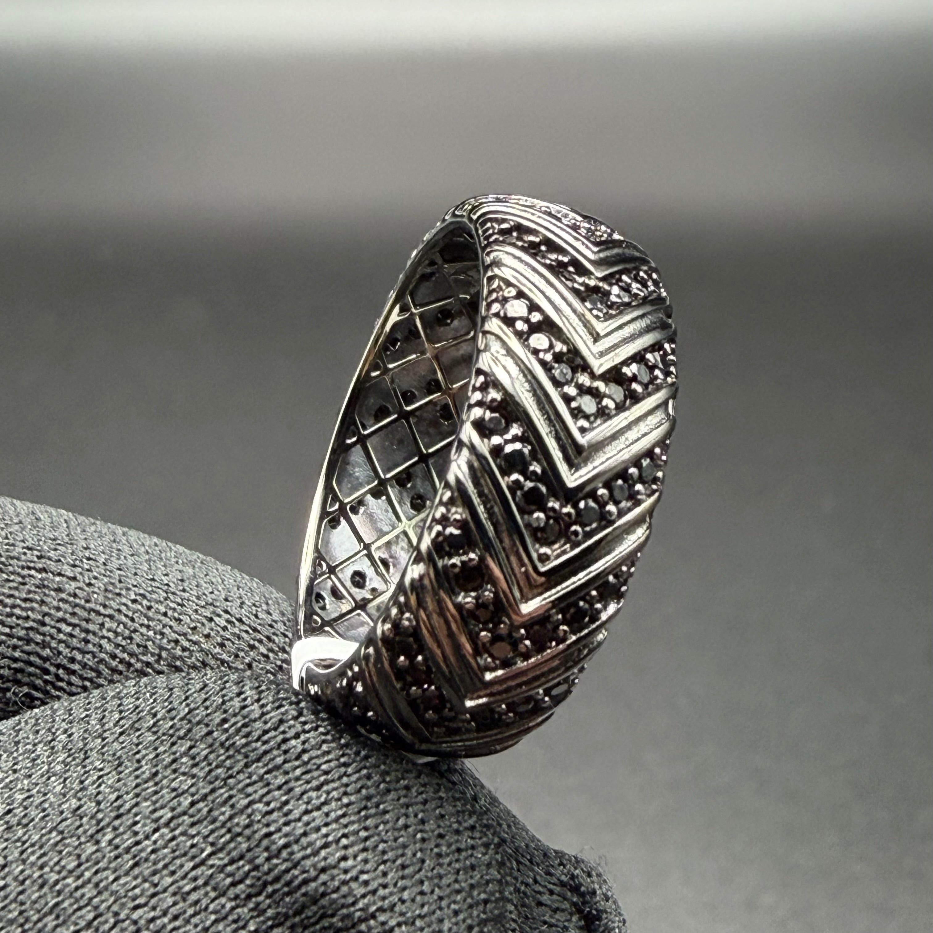 PATTERN BLACK RING - PREMIUM CZ - STERLING SILVER