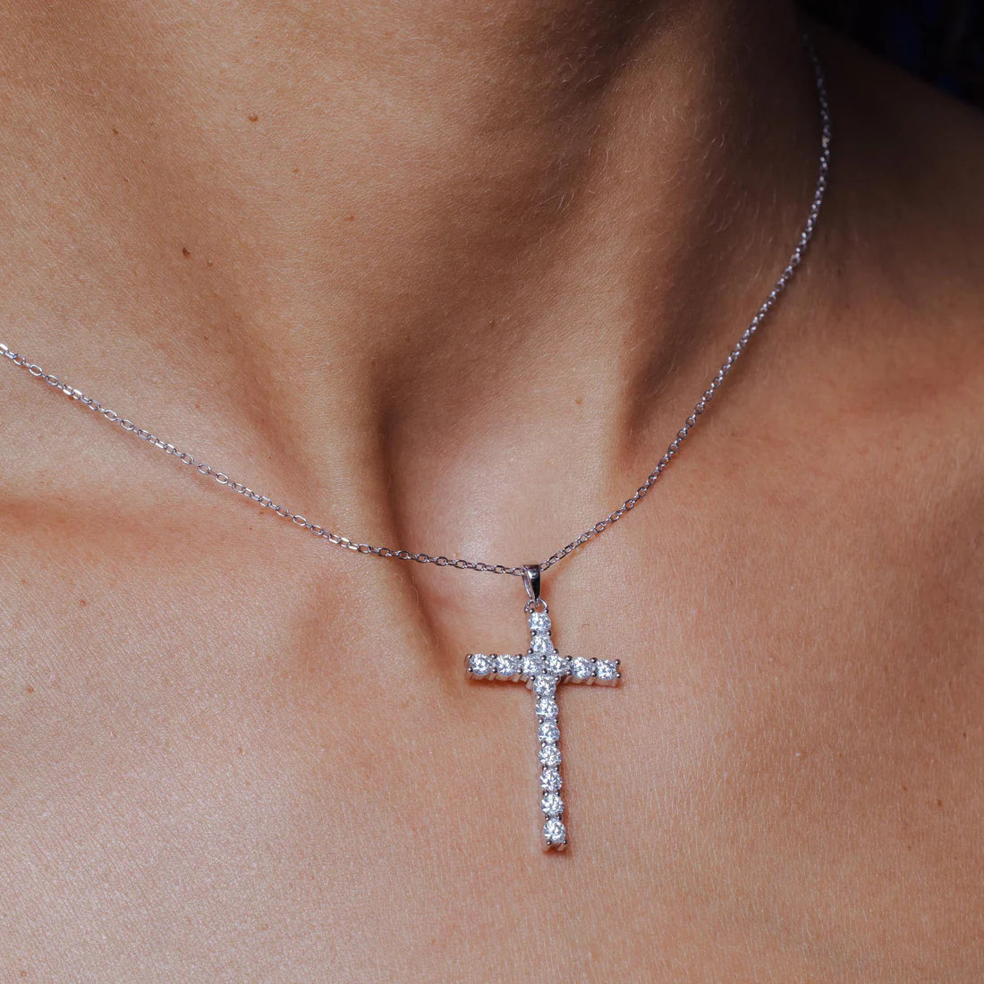 Cross Necklace – Moissanite – Sterling Silver